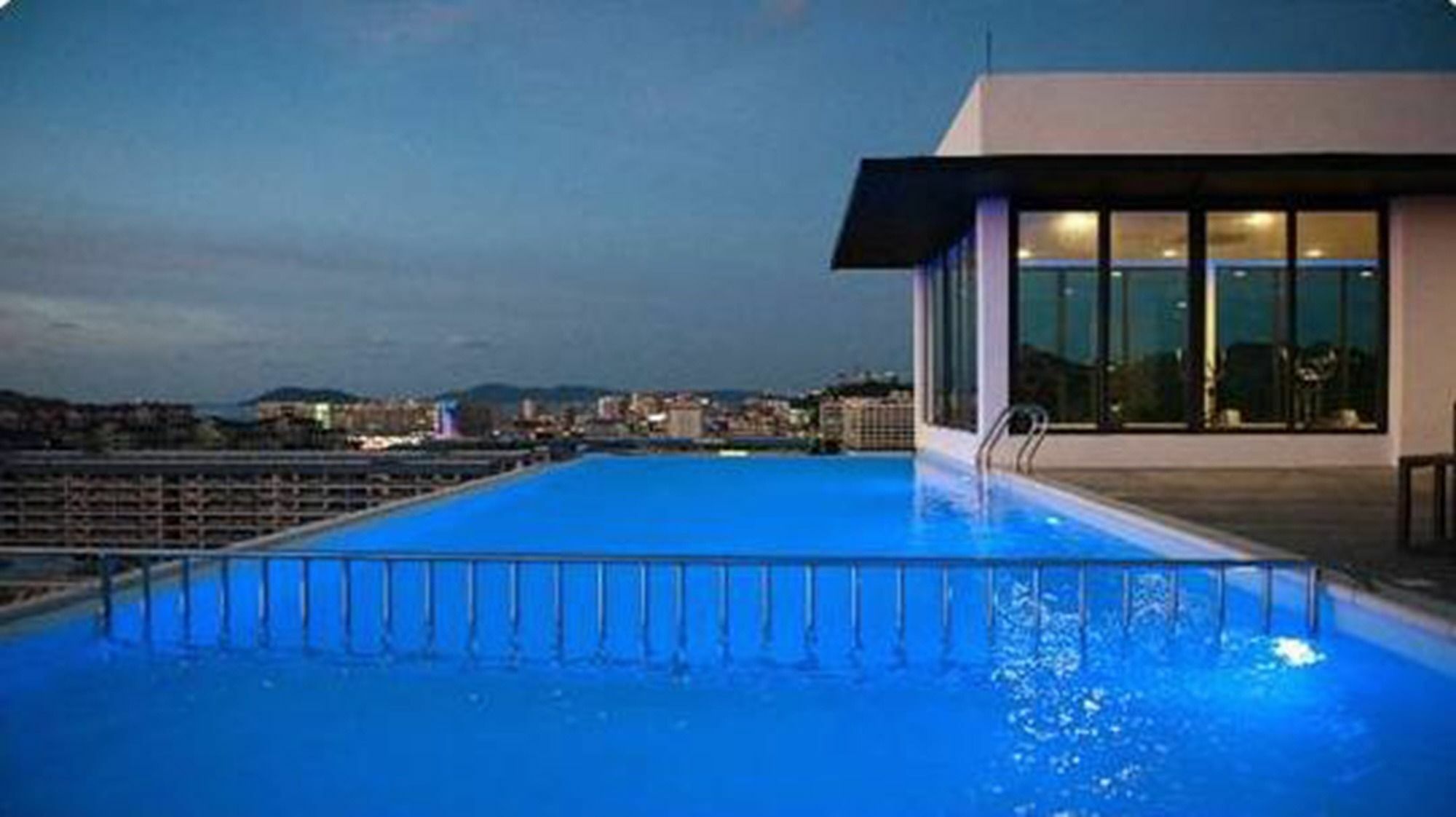 Ps04 @ Kk Privilege Sky Suite Kota Kinabalu Kültér fotó